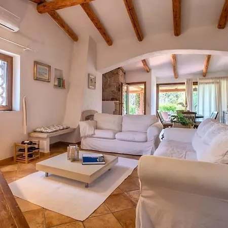 Villa Con Piscina E Giardino Cala Bitta
