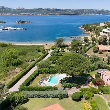 Con Piscina E Giardino Villa *