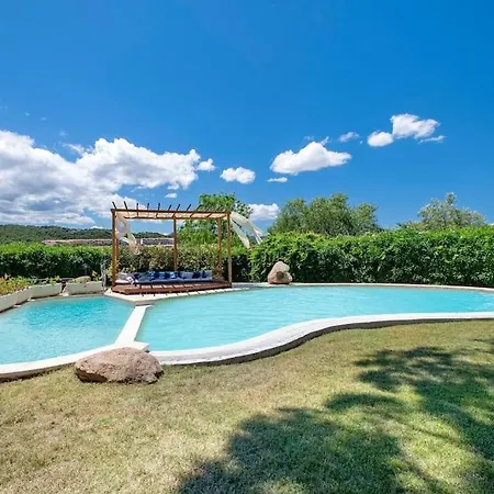 Villa Con Piscina E Giardino Cala Bitta